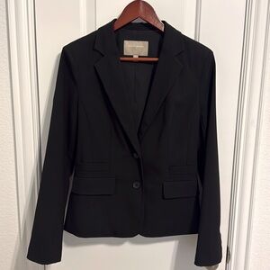 💼 Banana Republic Women's Fitted Blazer - Corporate Chic! 💼